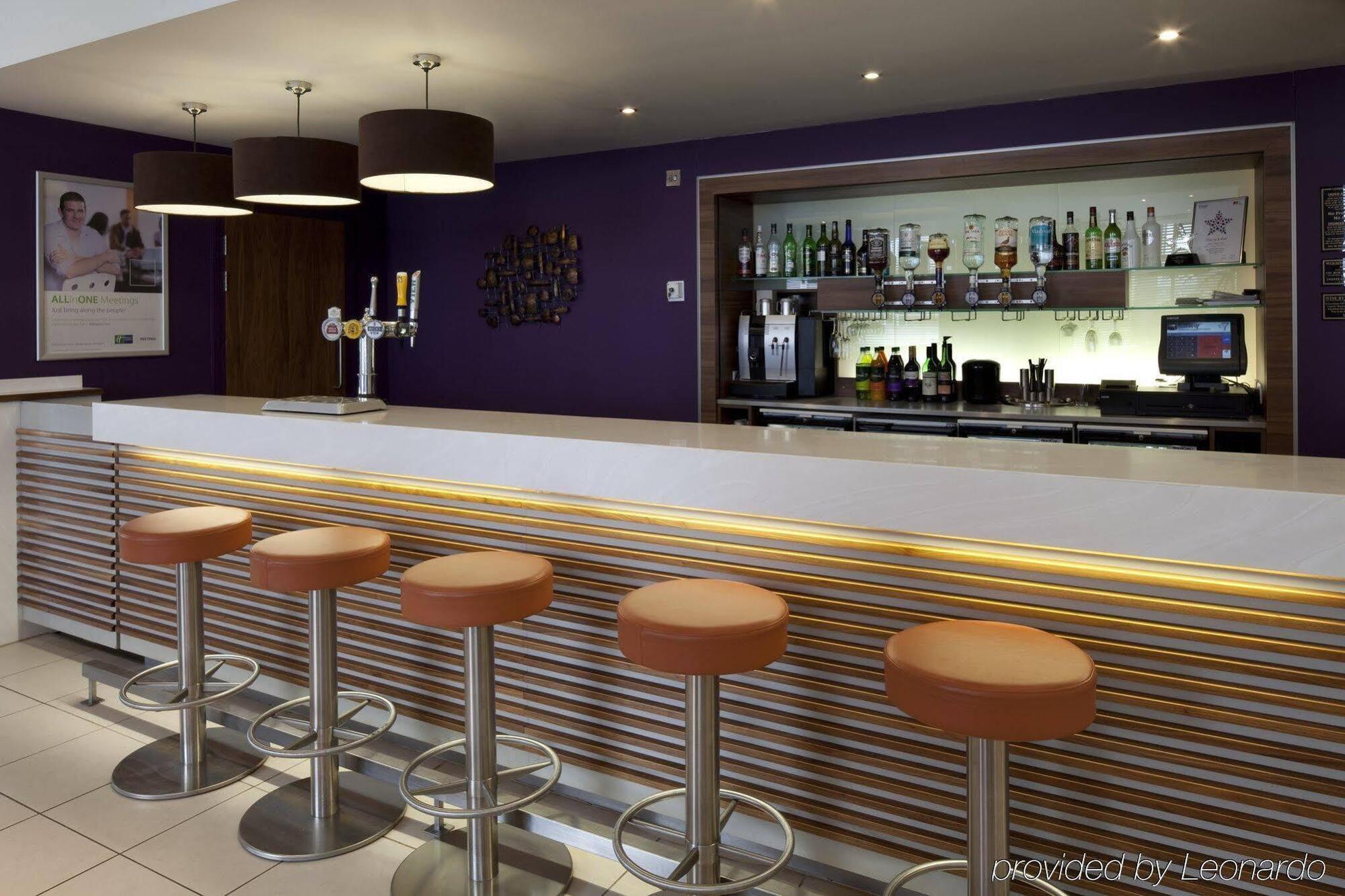 Holiday Inn Express Walsall M6, J10 By Ihg Exterior foto